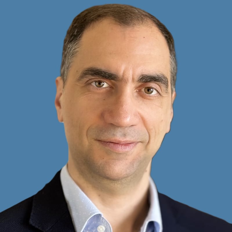 Dr. Nikolaos Vogiatzis